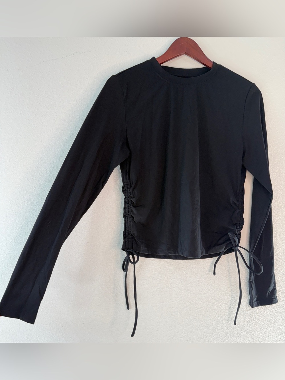 Fanka Beyond Nude Black Activewear Top Ruched Tassel Tie Long Sleeve Gym Yoga XL